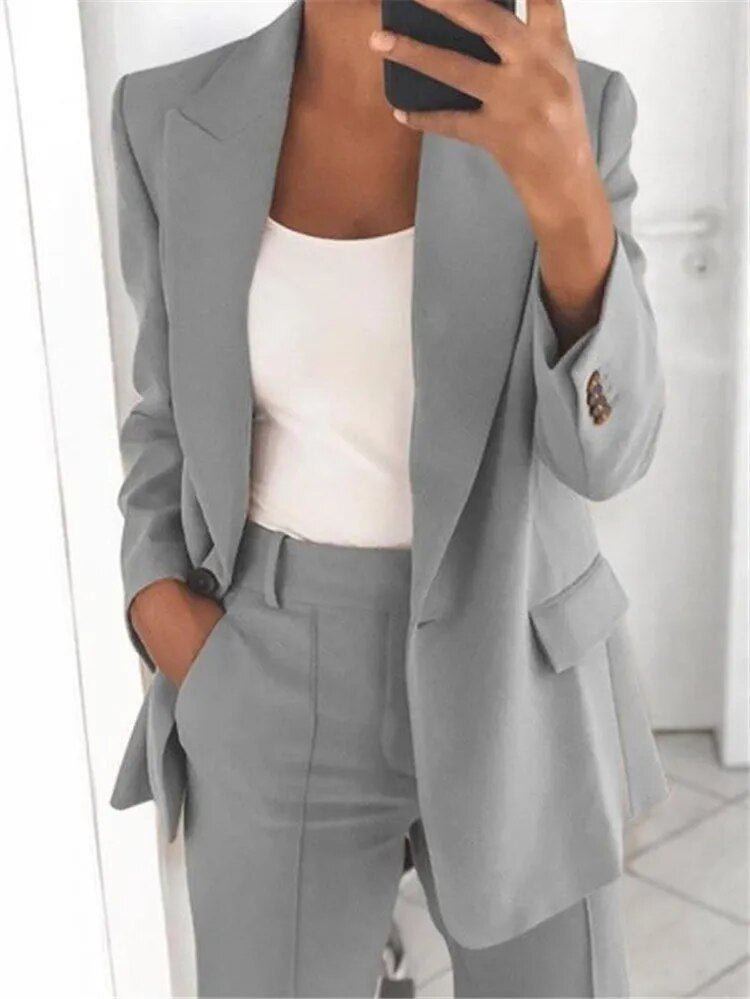 Juliette - Elegante conjunto business [blazer + pantalón]. Aviero Madrid
