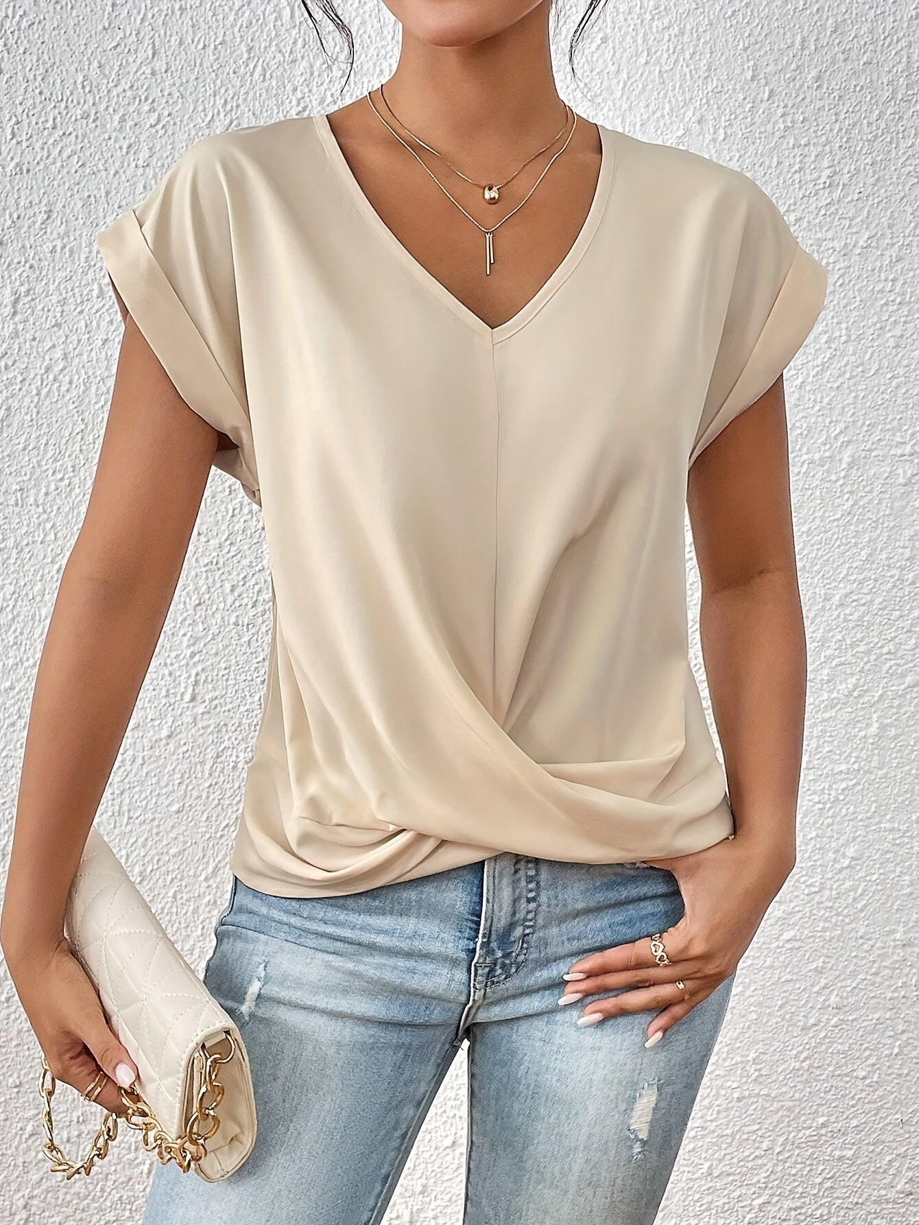 Sara - Twist Front Top CØDE Toronto