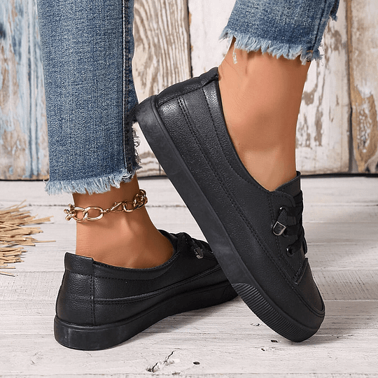 Kelly - Modern orthopedic shoes CØDE Toronto