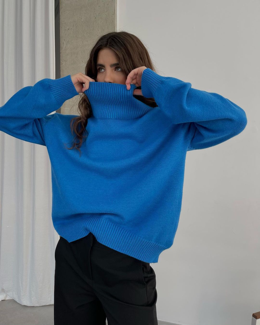 ¡PROMO ESPECIAL! 2x1 Cema – Jersey oversize con cuello alto Aviero Madrid