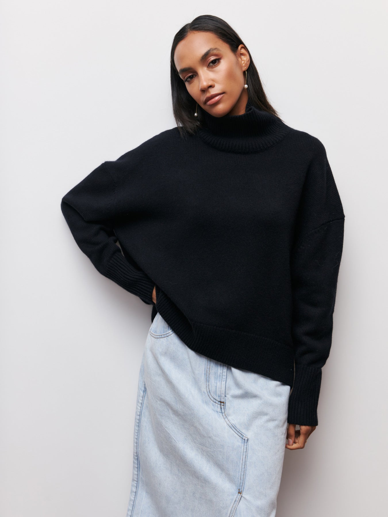 ¡PROMO ESPECIAL! 2x1 Cema – Jersey oversize con cuello alto Aviero Madrid
