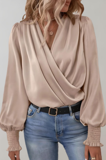 Camila | blusa elegante de manga larga con escote en V Aviero Madrid