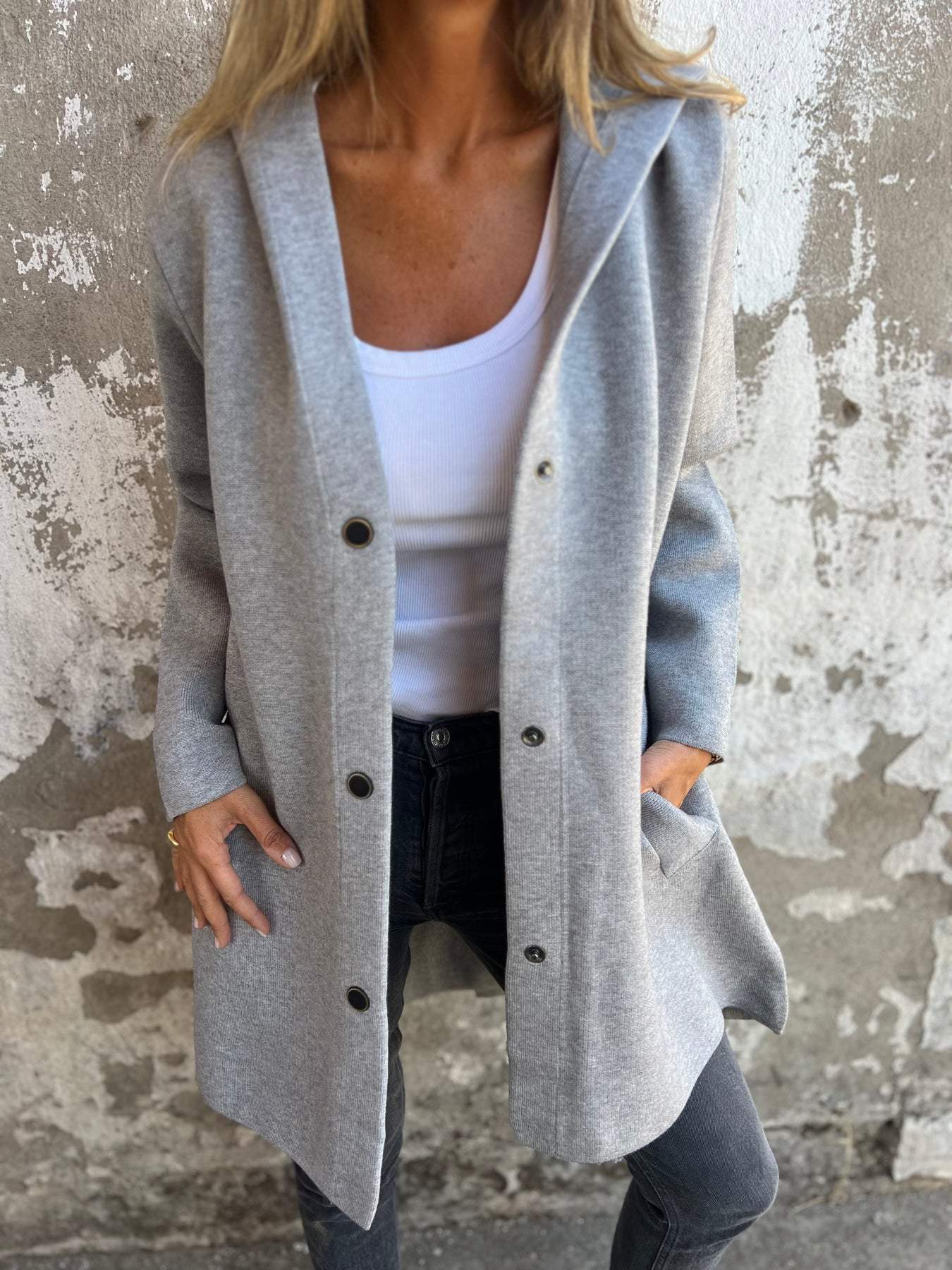 Fernanda™ | Chaqueta con Capucha Elegante Aviero Madrid